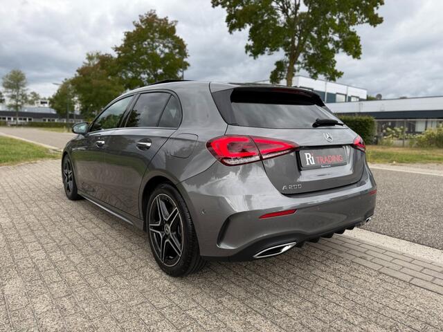 Mercedes-Benz A-KLASSE AMG Pano Sfeerverl Night Pakket