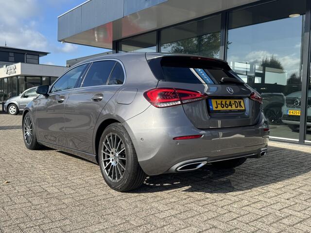 Mercedes-Benz A-KLASSE 180 Advantage| Clima, Cruise, Navi, Carplay