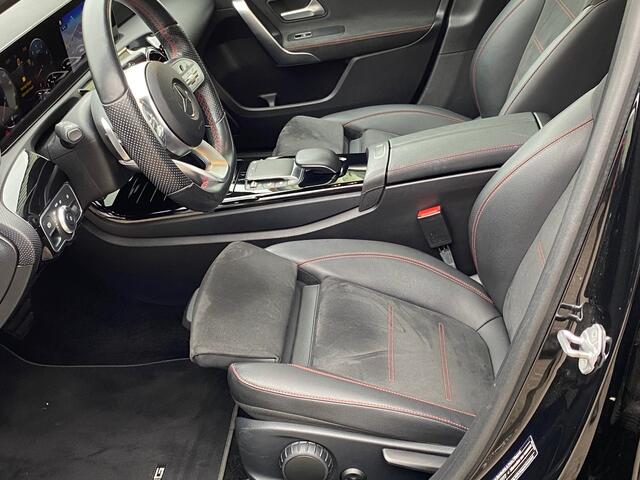 Mercedes-Benz A-KLASSE 180 Business Solution AMG / Panodak