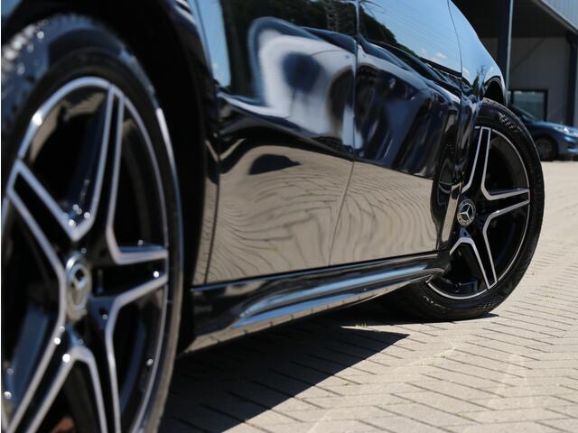 Mercedes-Benz A-KLASSE 180 AMG Line I Panoramadak I Leder I Widescreen