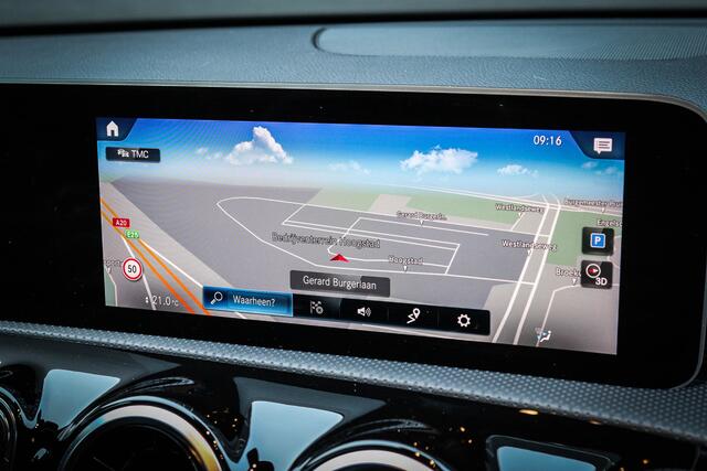 Mercedes-Benz A-KLASSE 200 Launch Edition Premium Wide Screen