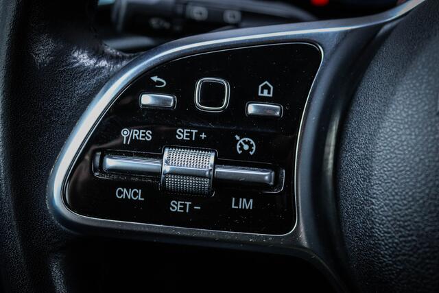 Mercedes-Benz A-KLASSE 200 Launch Edition Premium Wide Screen