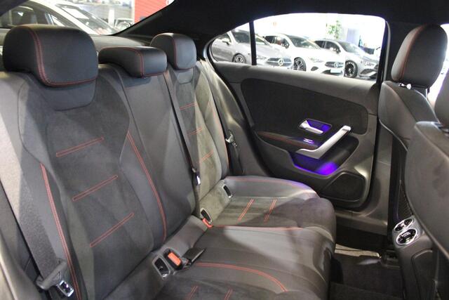 Mercedes-Benz A-KLASSE Limousine 250 e Business Solution AMG Limited