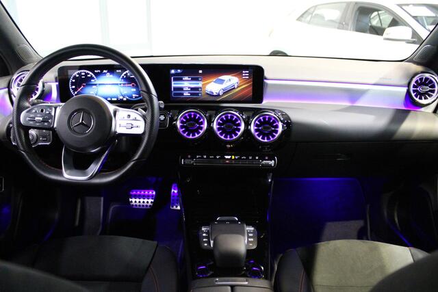 Mercedes-Benz A-KLASSE 180 Business Solution AMG