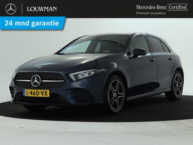 Mercedes-Benz A-KLASSE 250 e Business Solution AMG Limited | Achteruitrijcamera | Sfeerverlichting | Nightpakket | Inclusief 24 maanden MB Certified garantie voor Europa.