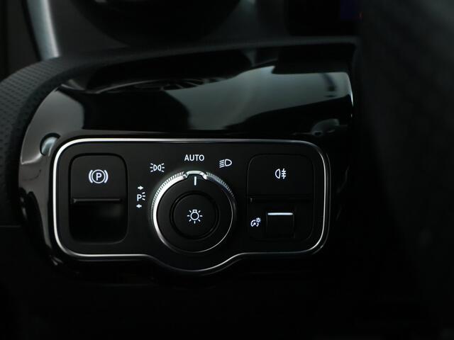 Mercedes-Benz A-KLASSE 250 e Business Solution AMG Limited | Achteruitrijcamera | Sfeerverlichting | Nightpakket | Inclusief 24 maanden MB Certified garantie voor Europa.