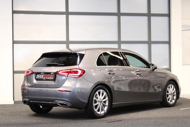 Mercedes-Benz A-KLASSE Hatchback 200 Launch Edition Premium Or. NL Auto | Compl. dealer onderh.
