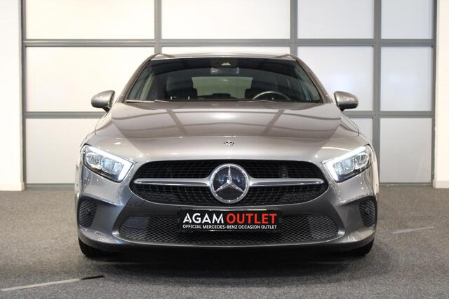 Mercedes-Benz A-KLASSE Hatchback 200 Launch Edition Premium Or. NL Auto | Compl. dealer onderh.