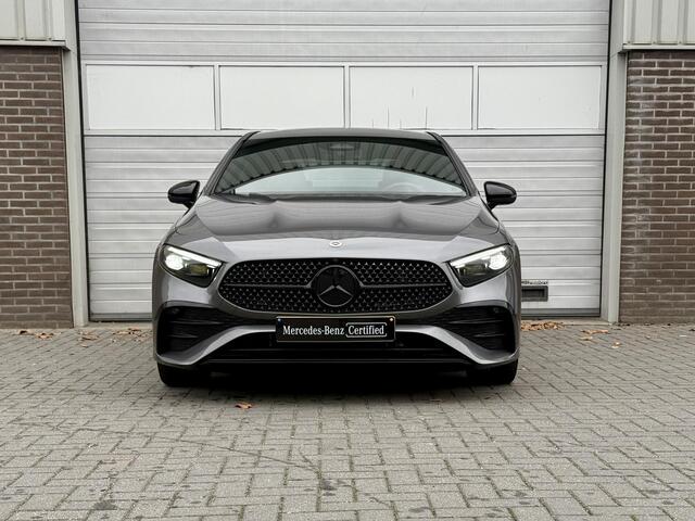 Mercedes-Benz A-KLASSE Limousine 180 Star Edition AMG | Night Pakket | Panoramadak