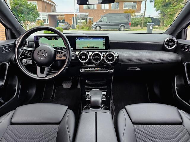 Mercedes-Benz A-KLASSE 180D ACTIE! BETAAL NU 12450 50/50 GRATIS 2JR RENTEVRIJ FINANCIEREN