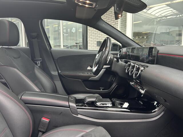 Mercedes-Benz A-KLASSE 200 Launch Edition Premium Plus | Panoramadak | Cruise Control | Navigatie