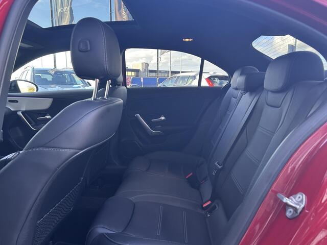 Mercedes-Benz A-KLASSE 250 e AMG Line | Panoramadak | Stoelverwarming | Cruise Control