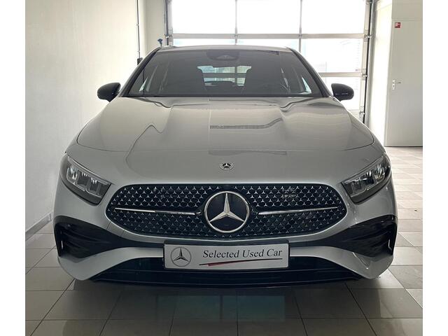 Mercedes-Benz A-KLASSE 250 e AMG Line | Distronic+ | Trekhaak | Night | Carplay