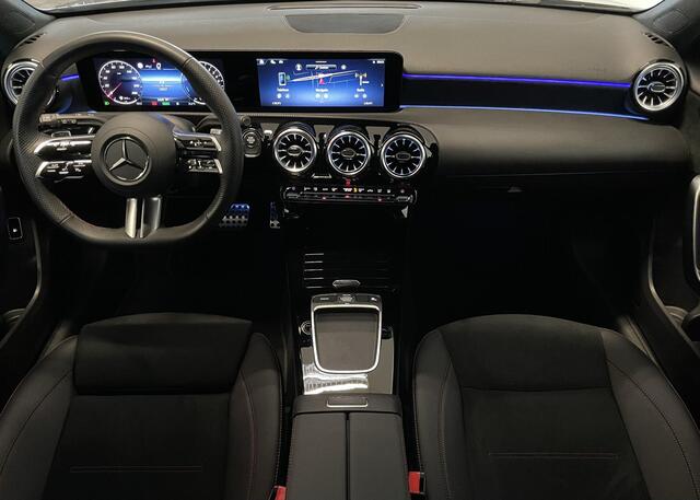 Mercedes-Benz A-KLASSE 250 e AMG Line | Distronic+ | Trekhaak | Night | Carplay