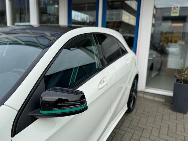 Mercedes-Benz A-KLASSE A200 Motorsport Edition AMG pakket I Panoramadak I Camera I Navigatie