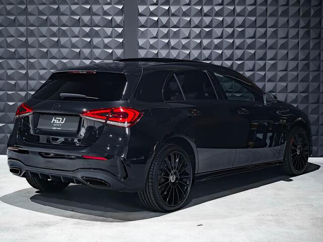 Mercedes-Benz A-KLASSE 250 e AMG Line |19"| Pano | Wide Screen | Camera | Sfeerverlichting | All Black |