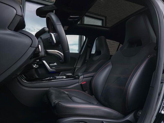Mercedes-Benz A-KLASSE 250 e AMG Line |19"| Pano | Wide Screen | Camera | Sfeerverlichting | All Black |