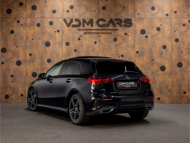 Mercedes-Benz A-KLASSE 250 e AMG Line I Night paket | Pano I HUD | Memory stoel | 360° |
