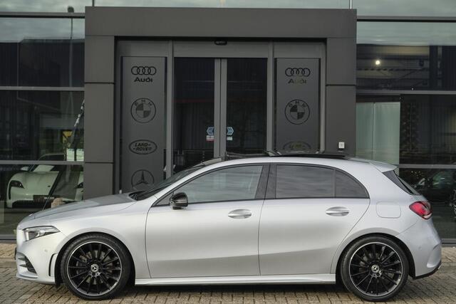 Mercedes-Benz A-KLASSE A220 AMG 190pk Panoramadak Widescreen Night pakket 19" LMV Sfeerverlichting