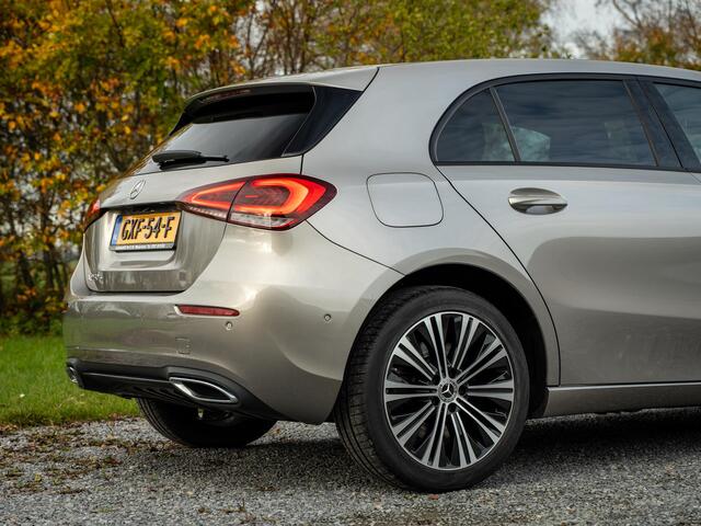 Mercedes-Benz A-KLASSE 250 e Premium Plus