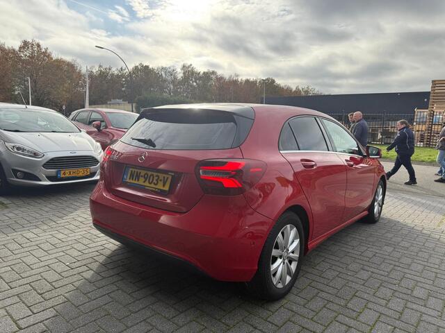 Mercedes-Benz A-KLASSE 160 Ambition | 2E EIGENAAR | 12MND GARANTIE | 175PK | CRUISE | LED | AIRCO | NAVI | BLUETOOTH | LMV | NL AUTO |