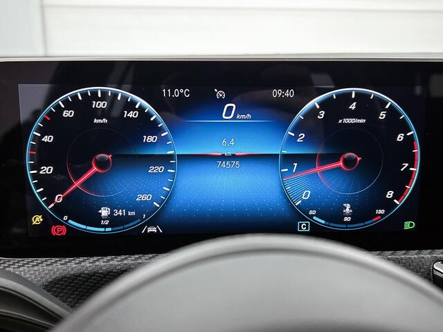 Mercedes-Benz A-KLASSE 160 Business Solution | Parkeerpakket met Camera | Ledkoplampen | Navigatie | Stoelverwarming | Inclusief 24 maanden Mercedes-Benz Certified garantie voor Europa.