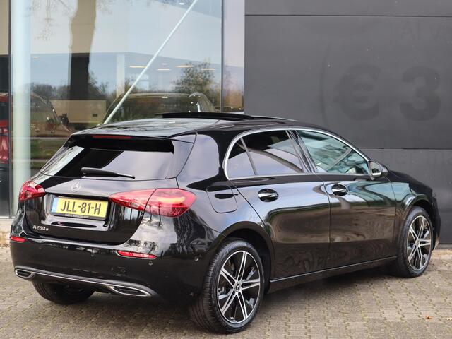 Mercedes-Benz A-KLASSE 250 e Luxury Line