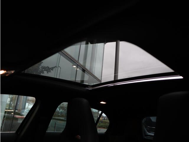 Mercedes-Benz A-KLASSE 250 e Business Solution AMG Limited