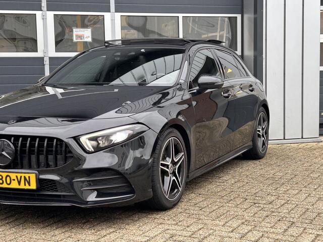 Mercedes-Benz A-KLASSE 180 AMG Line | Pano | LED | Sfeer | Stoel verwarming | Camera |