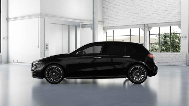 Mercedes-Benz A-KLASSE 180 Business Solution AMG | Panoramaschuifdak | Premium plus | Head-Up | Stoelverwarming | Achteruitrijcamera | MULTIBEAM LED |