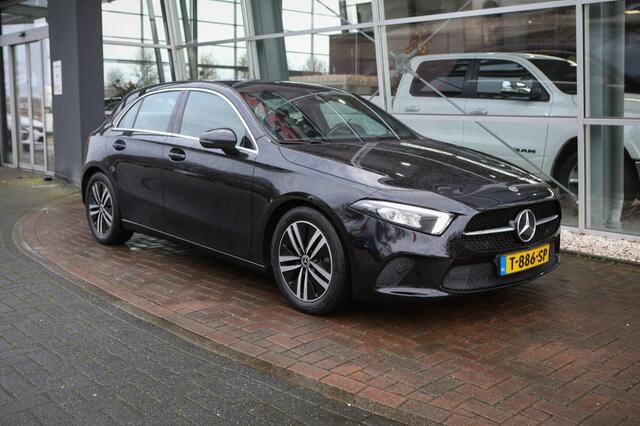 Mercedes-Benz A-KLASSE 200 Progressive | Navigatie | Achteruitrijcamera | Stoelverwarmi