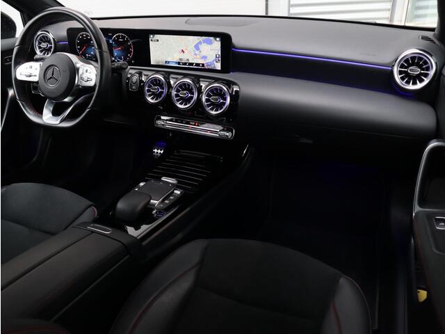 Mercedes-Benz A-KLASSE 180 Business Solution AMG