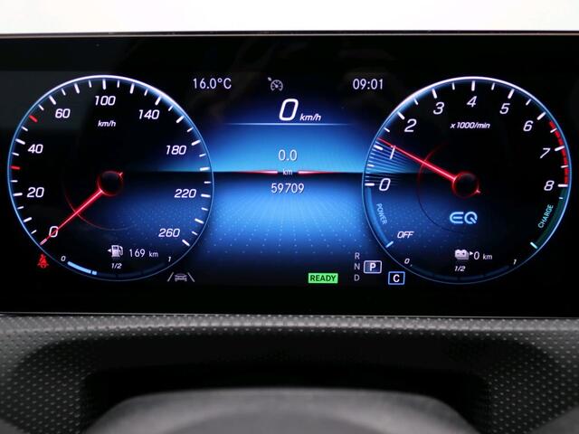 Mercedes-Benz A-KLASSE 250 e Business Solution Luxury Limited Panorama Schuif-Kanteldak | Sfeerverlichting | Achteruitrijcamera | MultiBeam Ledkoplampen | Stoelverwarming. Inclusief 24 maanden MB Certified garantie voor Europa.