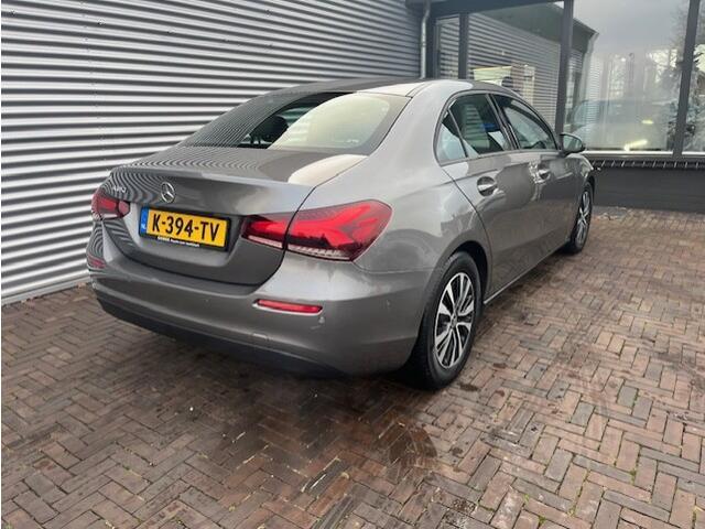 Mercedes-Benz A-KLASSE 180 Business Solution