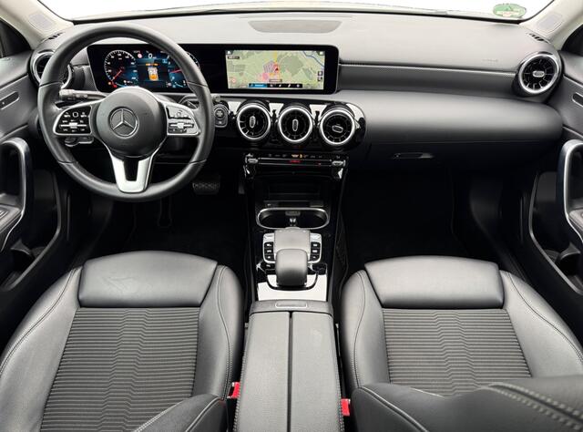Mercedes-Benz A-KLASSE 200 Advantage I Automaat I Widescreen I Half-leder I Navi I Came