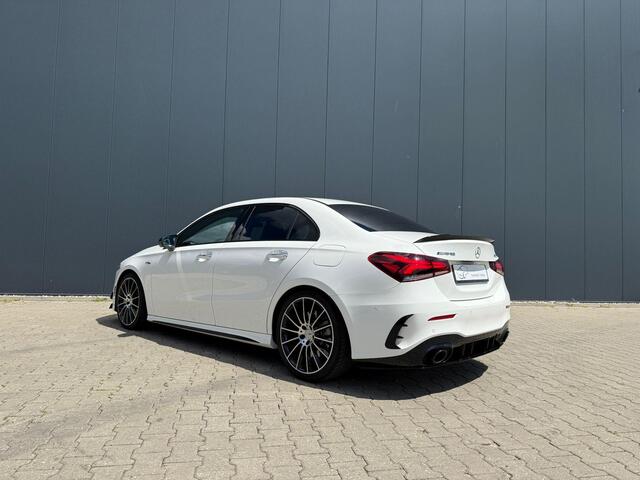Mercedes-Benz A-KLASSE AMG 35 4MATIC Aero / Burmester / Schaalstoelen