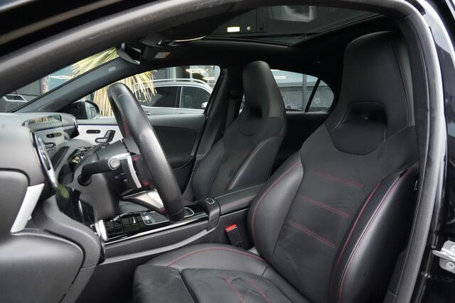 Mercedes-Benz A-KLASSE 250 e AMG Line 218pk Panoramadak/Navigatie/Camera