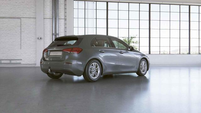 Mercedes-Benz A-KLASSE 180 d Business Solution Limited | Widescreen | Stoelverwarming | Achteruitrijcamera |