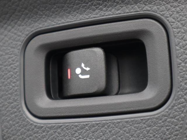 Mercedes-Benz A-KLASSE 250 e Star Edition AMG Line