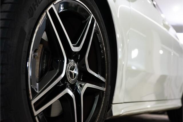 Mercedes-Benz A-KLASSE 180 Business Solution AMG 136PK | NL AUTO+NAP | Pano | LED | Stoelverw. | Carplay | Night | Garantie