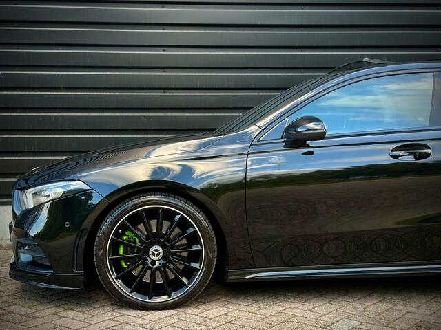 Mercedes-Benz A-KLASSE 250 AMG NIGHT|PANO|BURMESTER|BLINDSPOT|SFEER