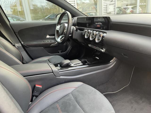 Mercedes-Benz A-KLASSE 250 e Bns Sol. AMG