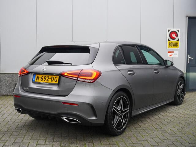 Mercedes-Benz A-KLASSE 180 Bns-Solution AMG Widescreen | Sfeerverlichting | Camera | Le