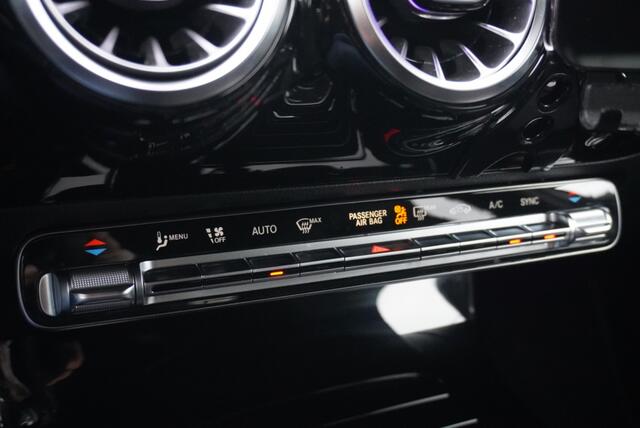 Mercedes-Benz A-KLASSE 180 Bns-Solution AMG Widescreen | Sfeerverlichting | Camera | Le