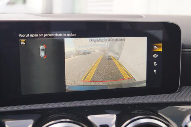 Mercedes-Benz A-KLASSE 180d Premium Style -LED-NAVI-ECC-PDC-CAM-