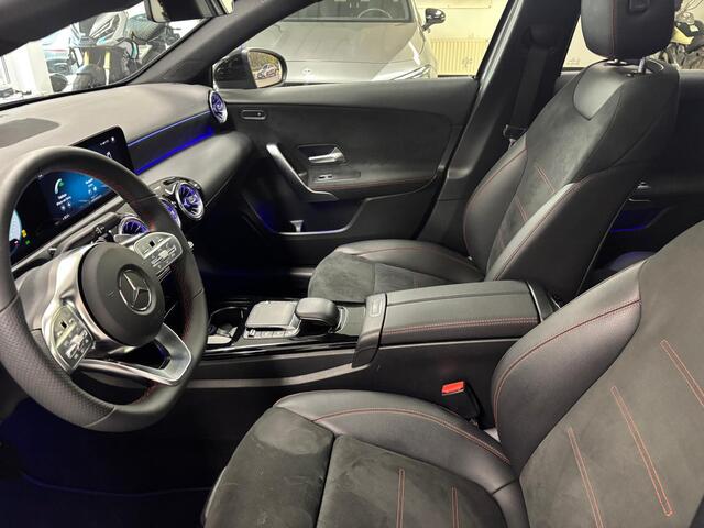Mercedes-Benz A-KLASSE 180 AMG Panorama 360 Camera Distronic Head up Keyless