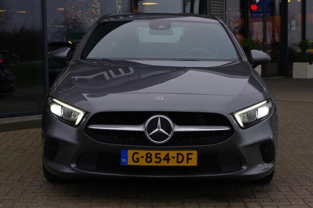 Mercedes-Benz A-KLASSE 200 164 PK Automaat Business Solution, Groot-Navigatie, Stoelverwarming