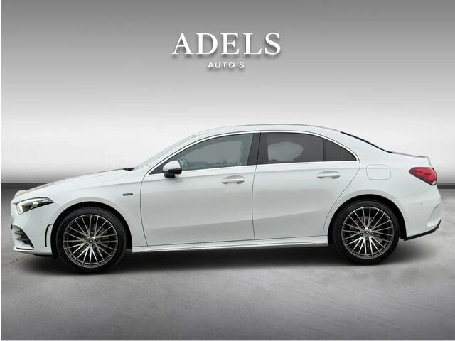 Mercedes-Benz A-KLASSE 250e AMG Line Limited Sfeerverlichting NL Auto Dealer Onderhouden Trekhaak