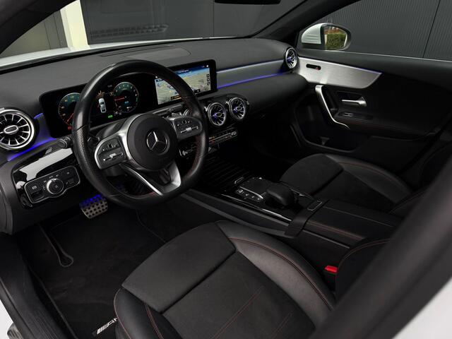 Mercedes-Benz A-KLASSE 250e AMG Line Limited Sfeerverlichting NL Auto Dealer Onderhouden Trekhaak