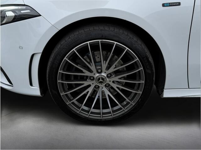 Mercedes-Benz A-KLASSE 250e AMG Line Limited Sfeerverlichting NL Auto Dealer Onderhouden Trekhaak
